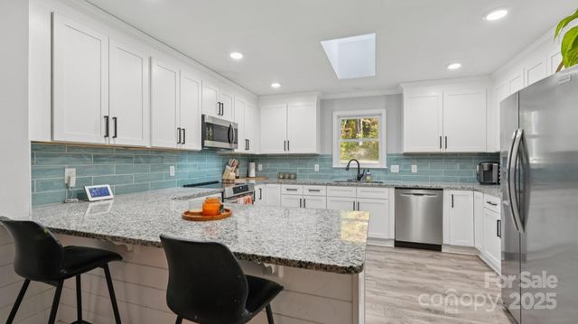 1608 Sharon Road, Winston Salem, NC 27103