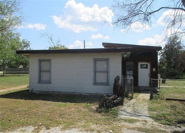 417 Glenoak, Corpus Christi, TX 78418
