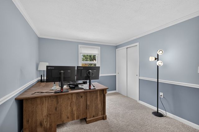 201 Swift Rd, Northbridge, MA 01588