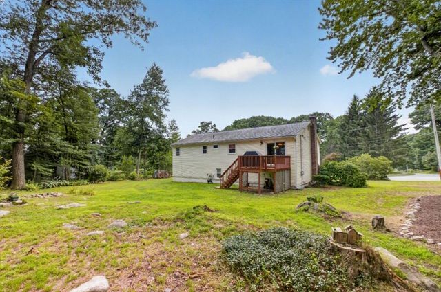 201 Swift Rd, Northbridge, MA 01588