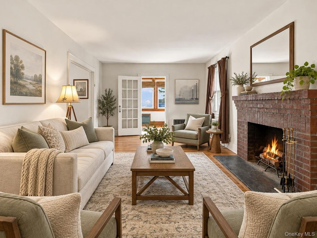 34 General Heath Avenue, White Plains, NY 10603 — photo 2