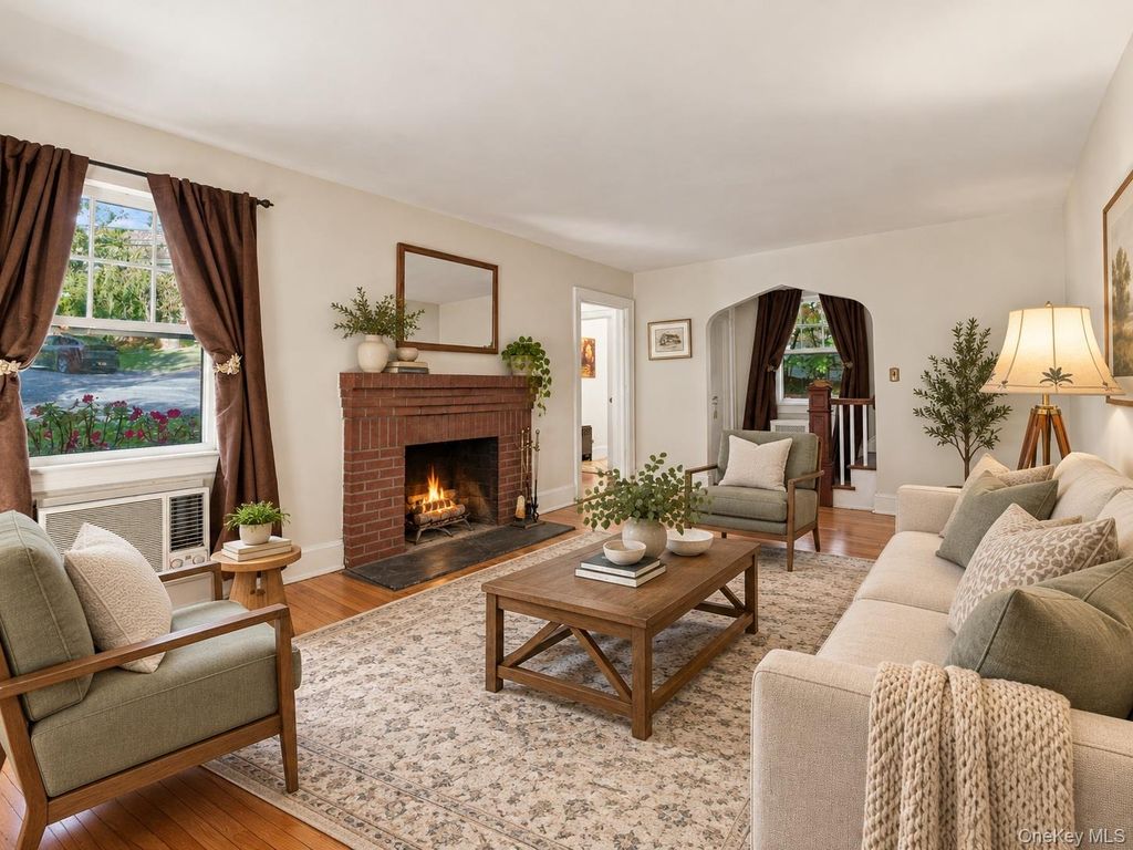 34 General Heath Avenue, White Plains, NY 10603 — photo 3