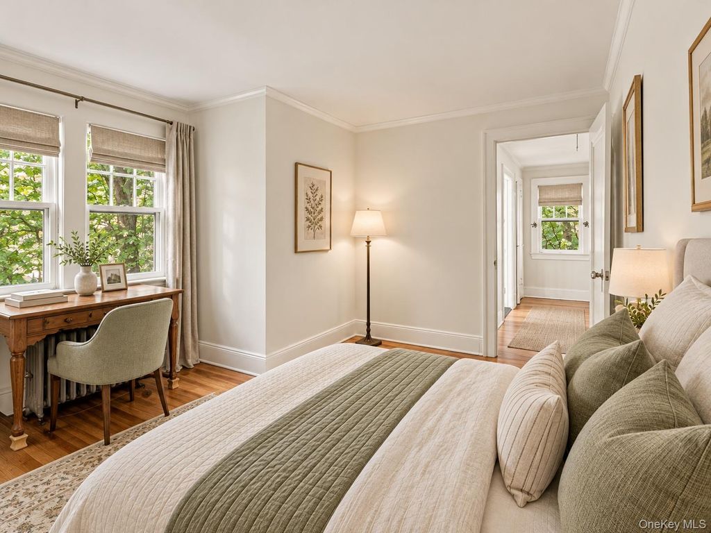 34 General Heath Avenue, White Plains, NY 10603 — photo 4