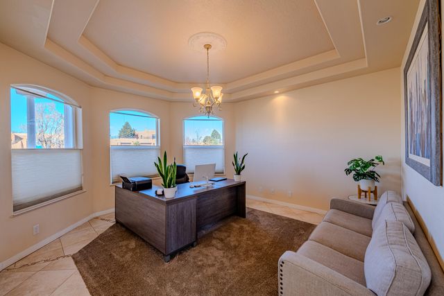 2304 La Vista Court NW, Albuquerque, NM 87120