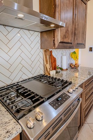 2304 La Vista Court NW, Albuquerque, NM 87120