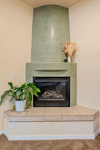 2304 La Vista Court NW, Albuquerque, NM 87120