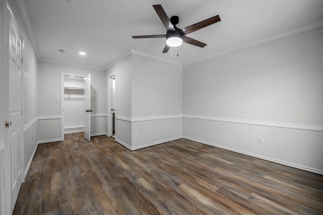 3718 Treasure Island Drive, Montgomery, TX 77356