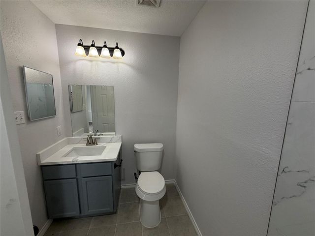 3718 Treasure Island Drive, Montgomery, TX 77356