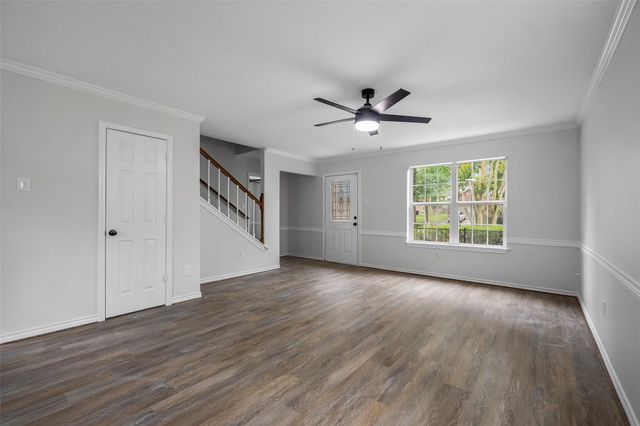 3718 Treasure Island Drive, Montgomery, TX 77356