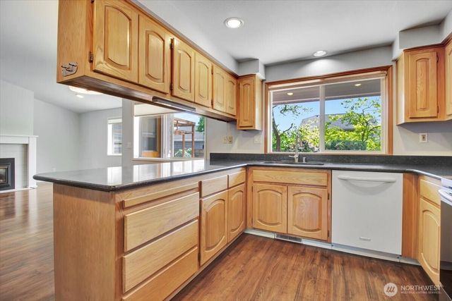 2928 209th Place SW, Lynnwood, WA 98036