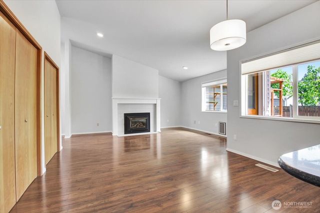 2928 209th Place SW, Lynnwood, WA 98036