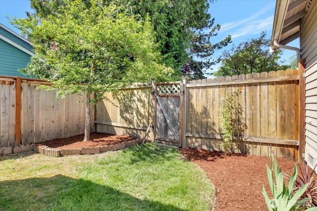 2928 209th Place SW, Lynnwood, WA 98036