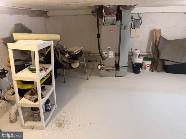 720 CABIN BRANCH DR, Capitol Heights, MD 20743