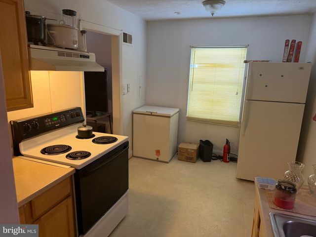 720 CABIN BRANCH DR, Capitol Heights, MD 20743