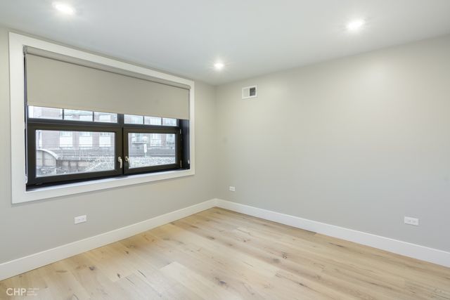 729 N Sangamon Street 309, Chicago, IL 60642