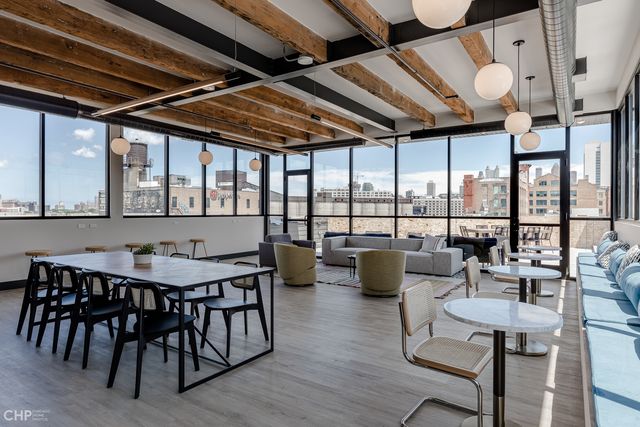 729 N Sangamon Street 309, Chicago, IL 60642