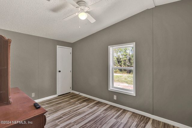 141 WOODS Road, San Mateo, FL 32187