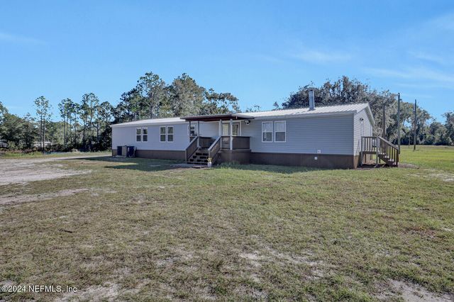 141 WOODS Road, San Mateo, FL 32187