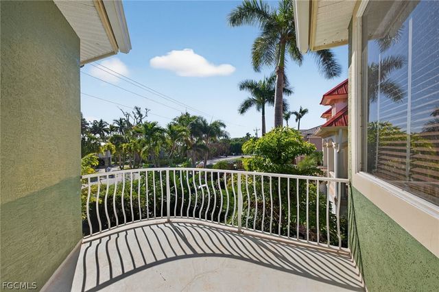 779 Pyrula AVE, Sanibel, FL 33957