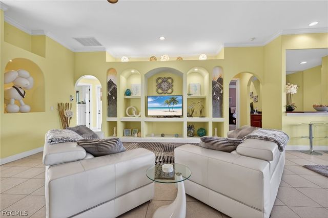 779 Pyrula AVE, Sanibel, FL 33957