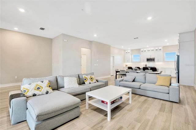 5351 BRIDGE STREET 100, Tampa, FL 33611