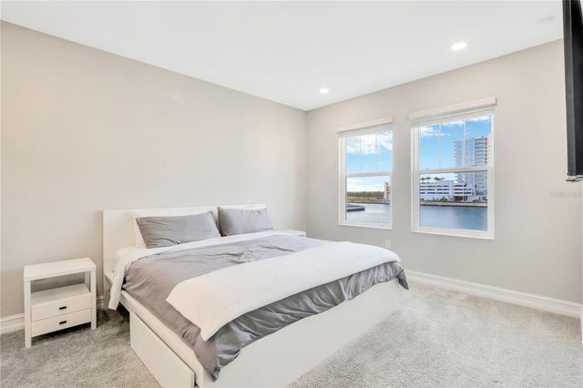 5351 BRIDGE STREET 100, Tampa, FL 33611