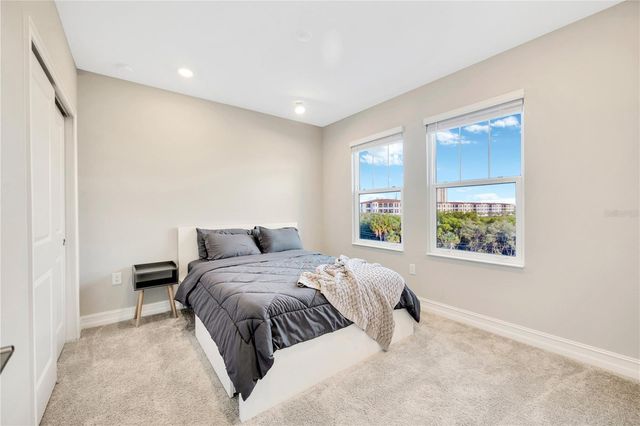 5351 BRIDGE STREET 100, Tampa, FL 33611