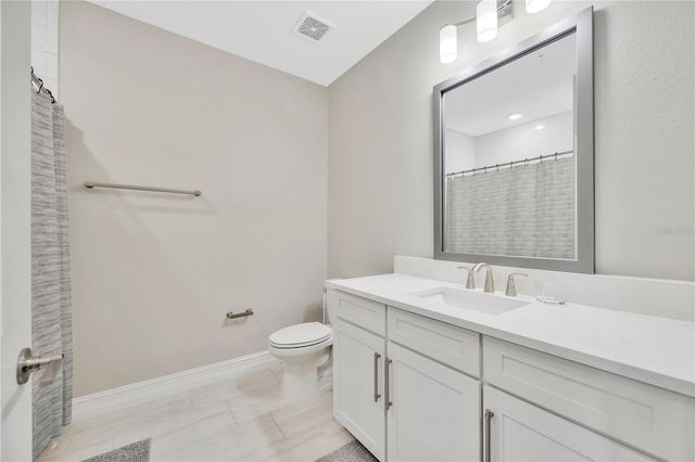 5351 BRIDGE STREET 100, Tampa, FL 33611