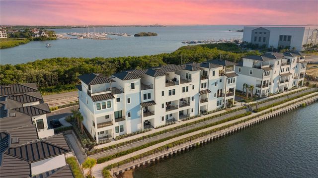 5351 BRIDGE STREET 100, Tampa, FL 33611