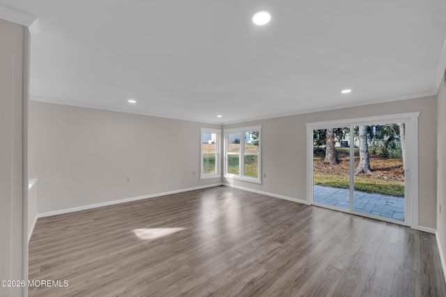 20 Woodstock Lane, Manchester, NJ 08759