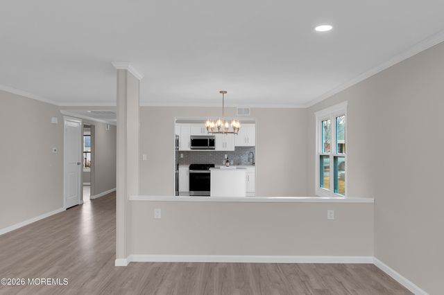 20 Woodstock Lane, Manchester, NJ 08759