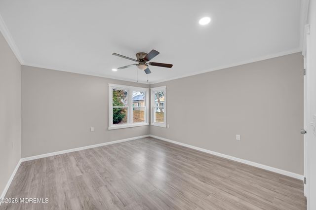 20 Woodstock Lane, Manchester, NJ 08759