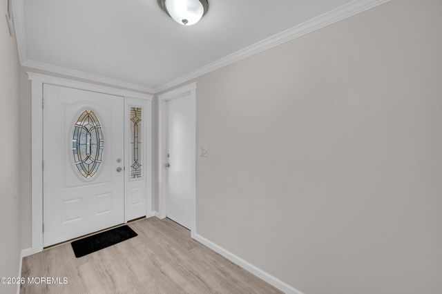 20 Woodstock Lane, Manchester, NJ 08759