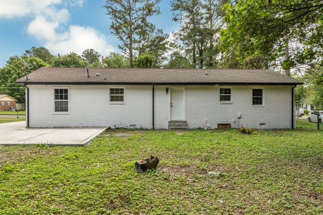1907 Russell Dr, Murfreesboro, TN 37130