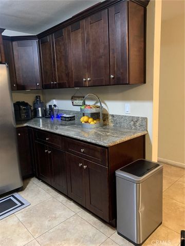 10316 S San Pedro Street, Los Angeles, CA 90003