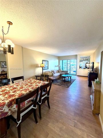 400 Kings Point Dr 524, Sunny Isles Beach, FL 33160