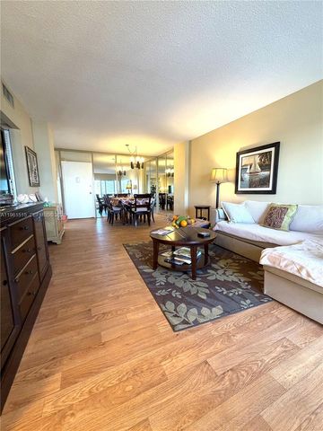 400 Kings Point Dr 524, Sunny Isles Beach, FL 33160