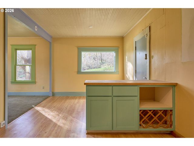 52 PUZZLED WOMAN Rd, Washougal, WA 98671