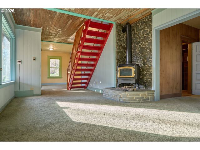 52 PUZZLED WOMAN Rd, Washougal, WA 98671