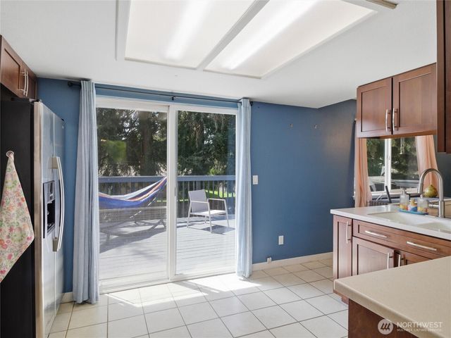 5705 18th Avenue SE, Lacey, WA 98503