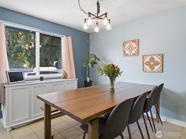 5705 18th Avenue SE, Lacey, WA 98503