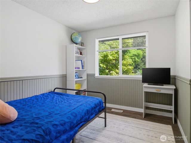 5705 18th Avenue SE, Lacey, WA 98503