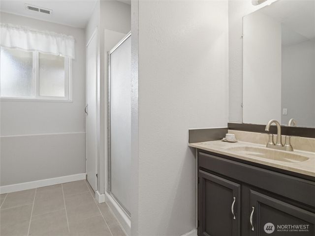5705 18th Avenue SE, Lacey, WA 98503