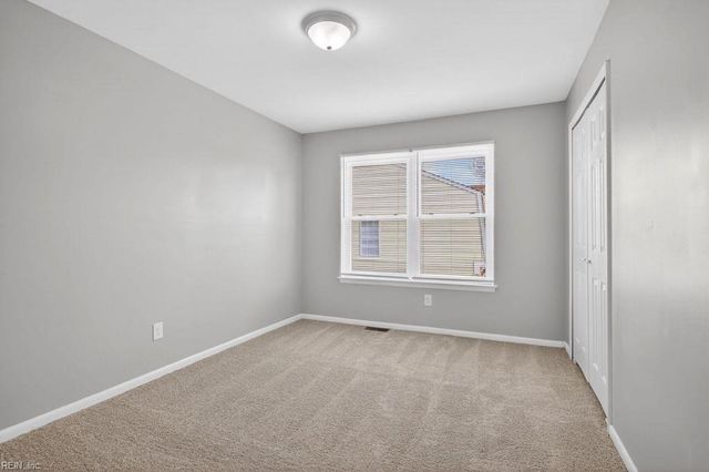 979 Smoke Tree LN, Virginia Beach, VA 23452