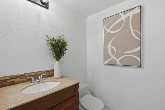 3635 Harvard Drive, Oceanside, CA 92056