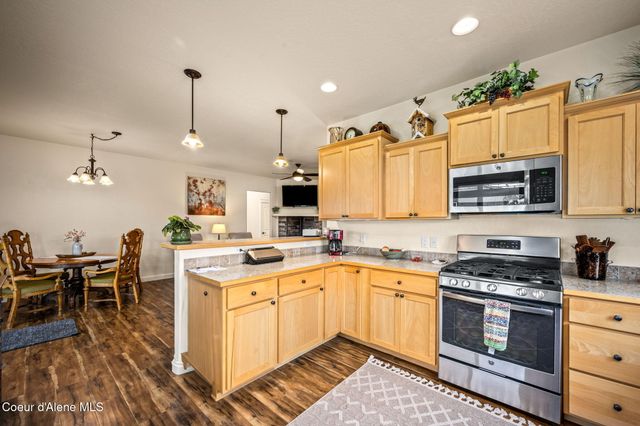 32911 N 16th AVE, Spirit Lake, ID 83869