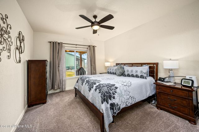 32911 N 16th AVE, Spirit Lake, ID 83869