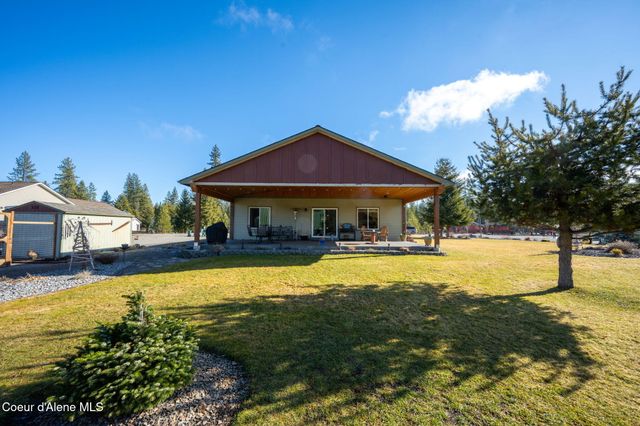 32911 N 16th AVE, Spirit Lake, ID 83869