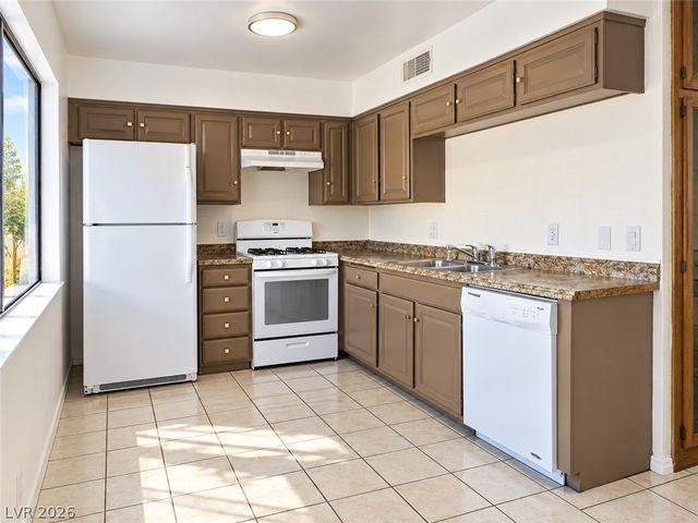 3501 Mercury Street B, North Las Vegas, NV 89030