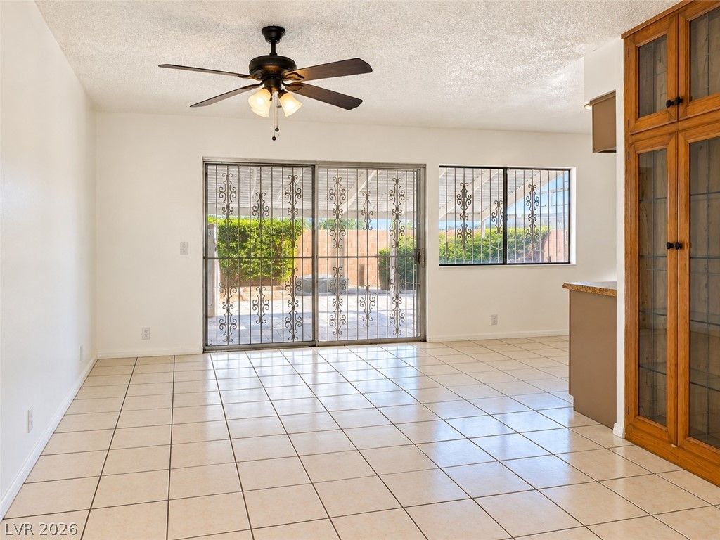 3501 Mercury Street B, North Las Vegas, NV 89030 — photo 4